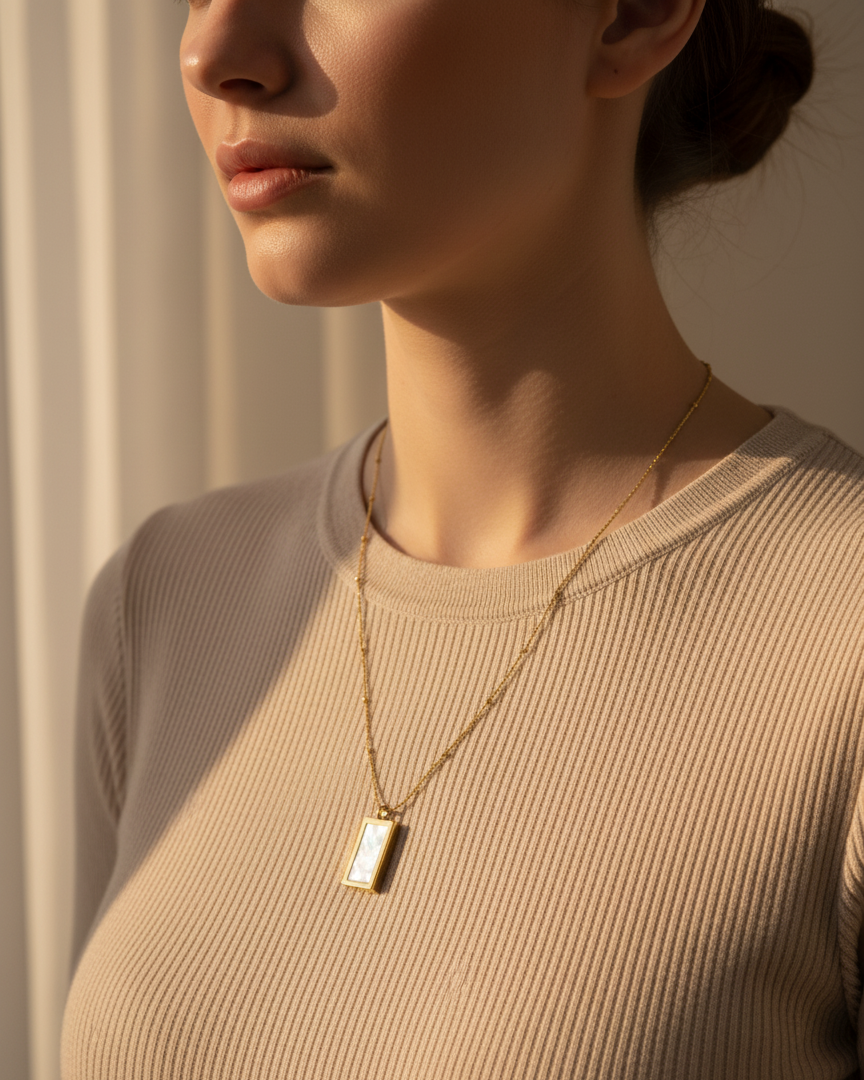 Duo-Side Necklace